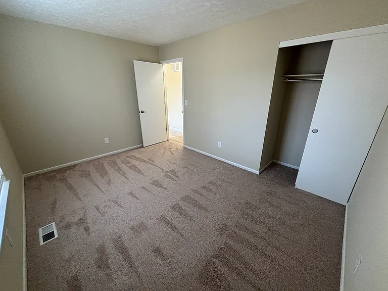 1826 Stoneview Ct — Photo 18