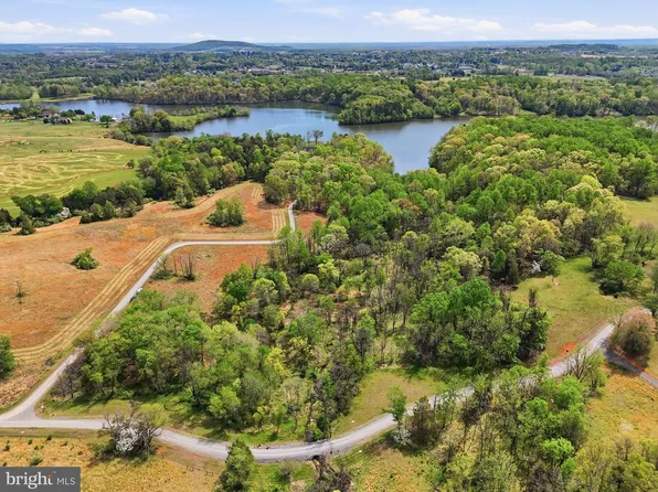 46 Whisper Hill Rd, Culpeper, VA 22701