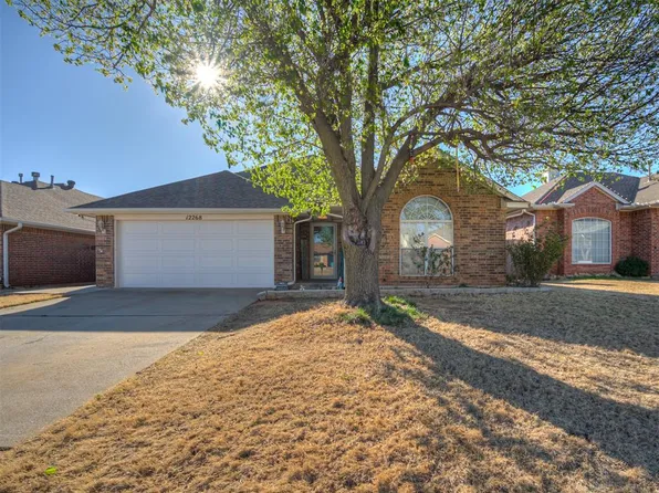 12268 SW 10th St, Yukon, OK 73099