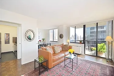 300 East 54th Street, #32J