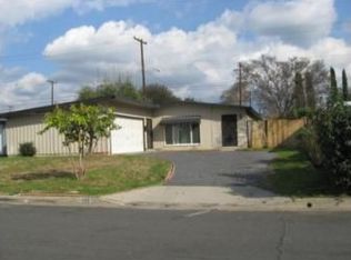 126 N Viceroy Ave, Azusa, CA 91702