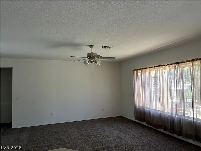 2578 Woodson Ave — Photo 16