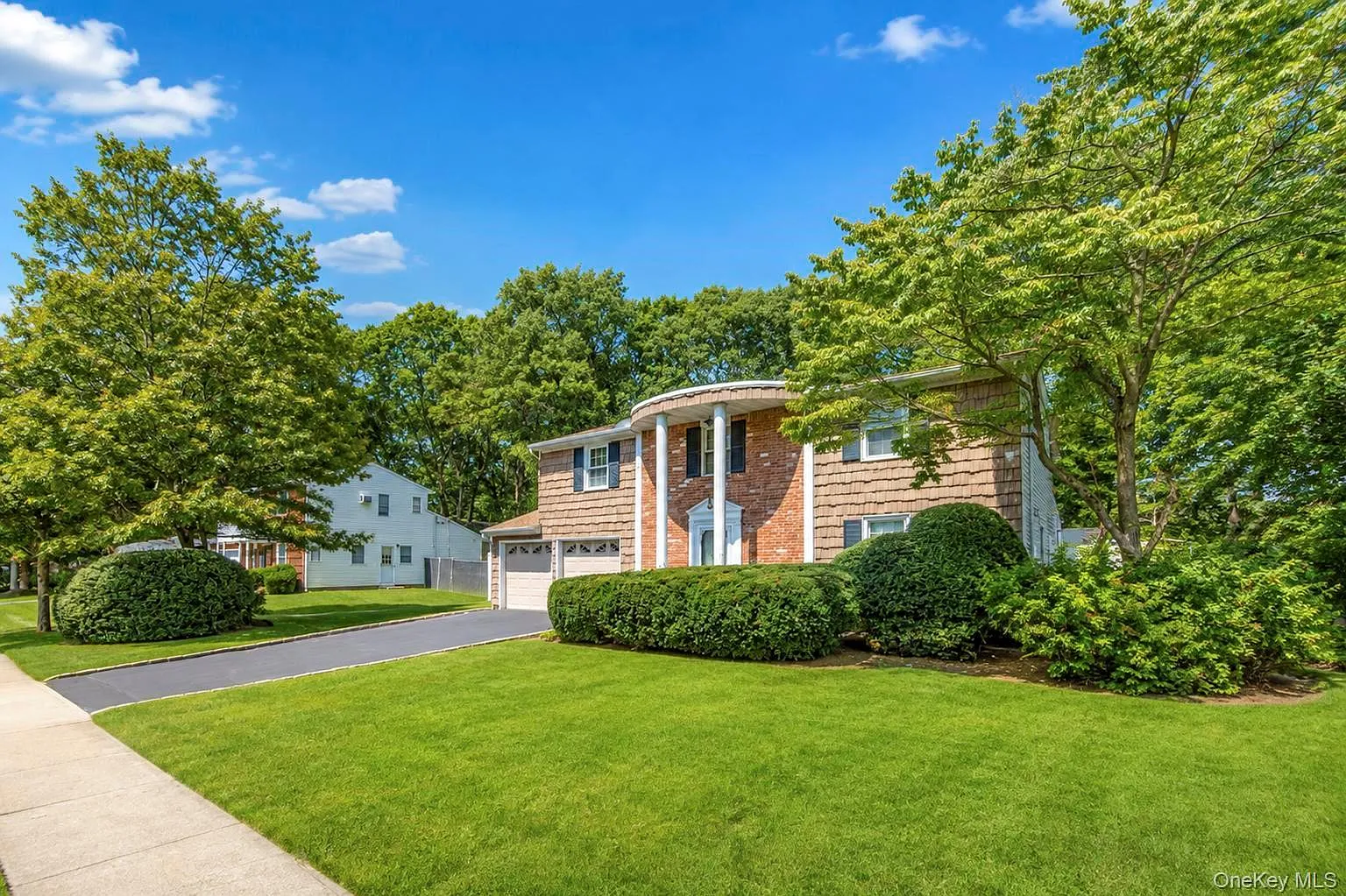 4 bed, 2.5 bath, 1972 sqft, $4,500 — Photo 4