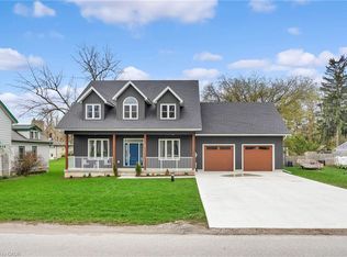 6987 Main St, Perth East, ON N0K1L0