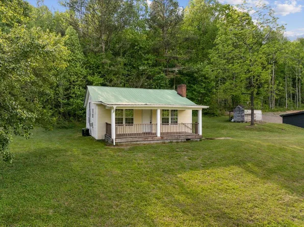 1272 Tunnel Hill Varnell Rd NW, Dalton, GA 30720