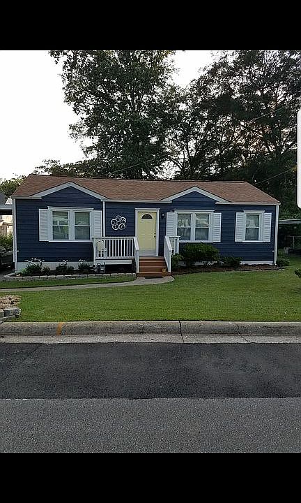 1st image of 2812 Walker Ct SE