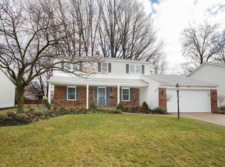 3591 Beverly Hills Dr, Rocky River, OH 44116