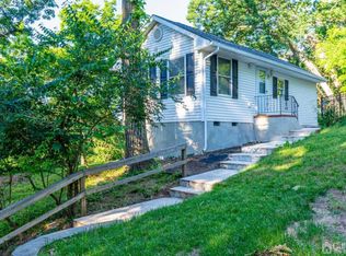 166 Player Ave, Edison, NJ 08817