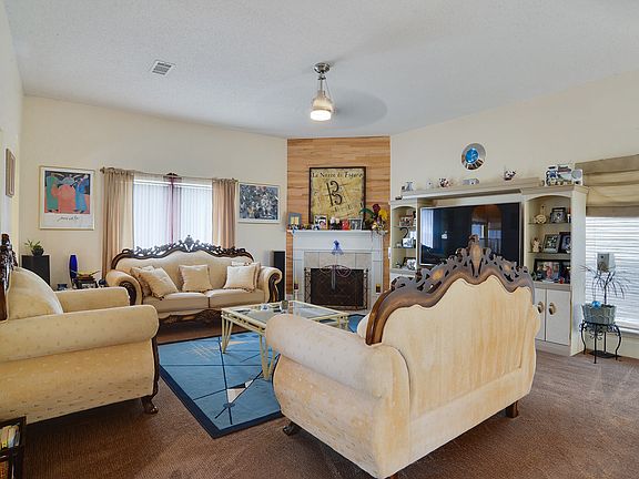 5th image of 757 Dory Dr