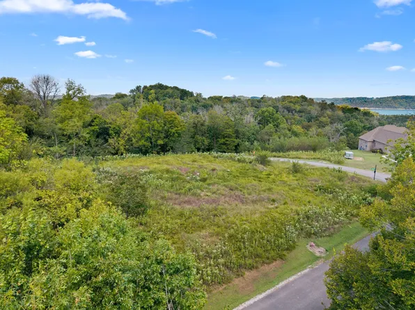 102 Rutherford Ln #102, Smithville, TN 37166
