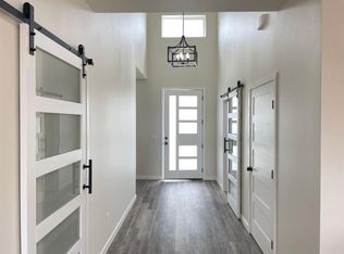 505 E Bonnieview Rd, Grandview, WA 98930