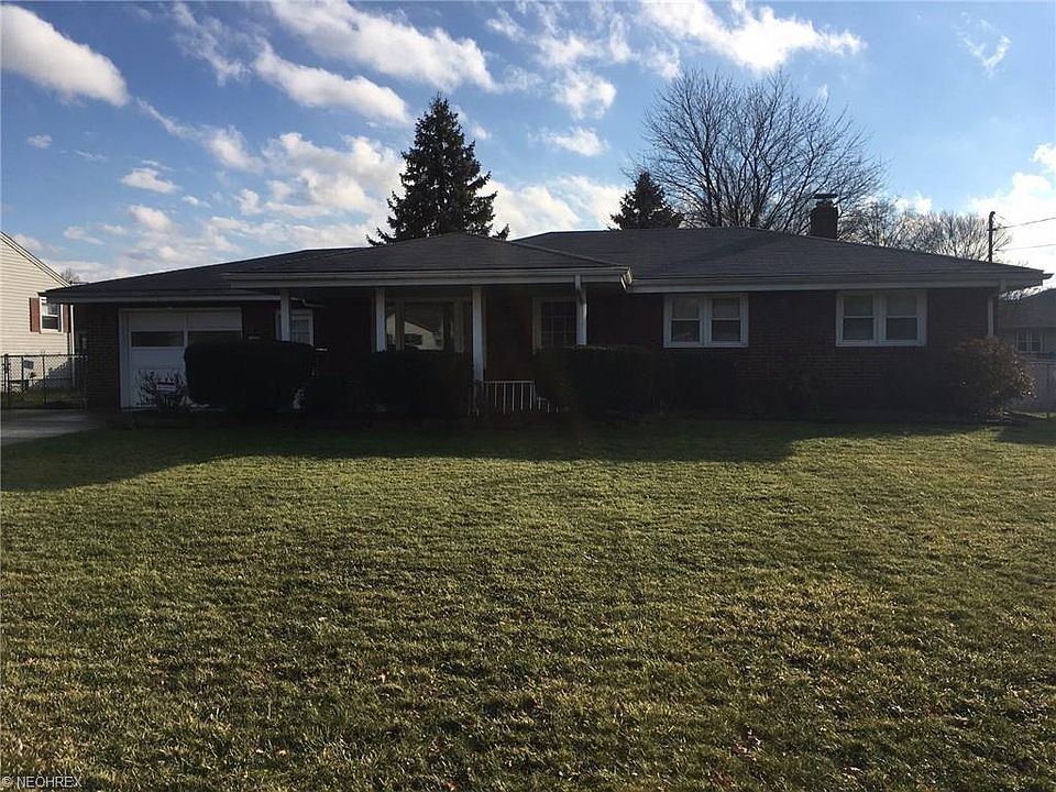 1st image of 1629 Country Club Ave