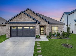 248 Waters Ridge Dr, Lavon, TX 75166