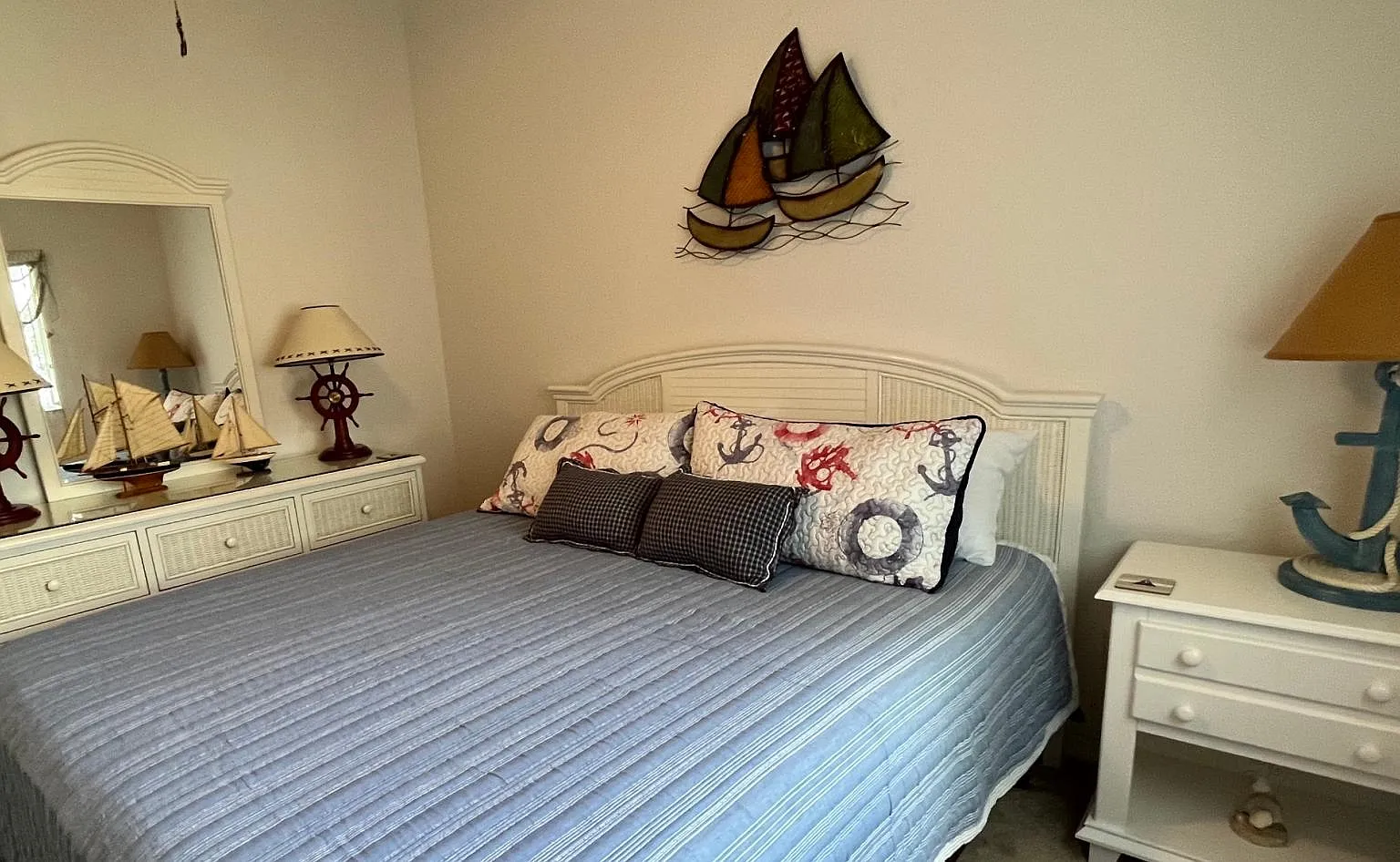 644 Seaport Blvd — Photo 4