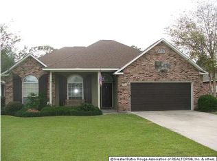 17061 Hunters Trace St W, Prairieville, LA 70769