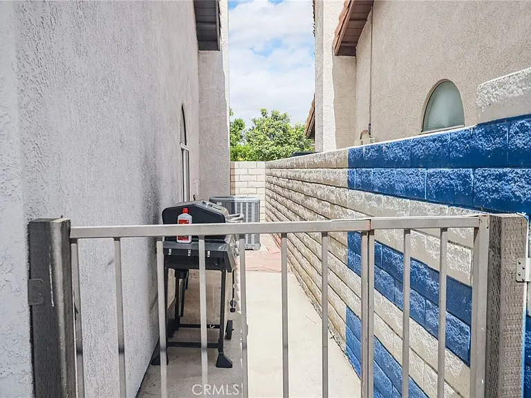 68347 Descanso Cir — Photo 26