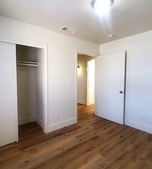 1911 E Saginaw Way #202 — Photo 9