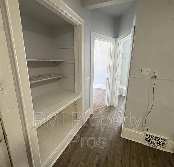 3373 N Richards St — Photo 8