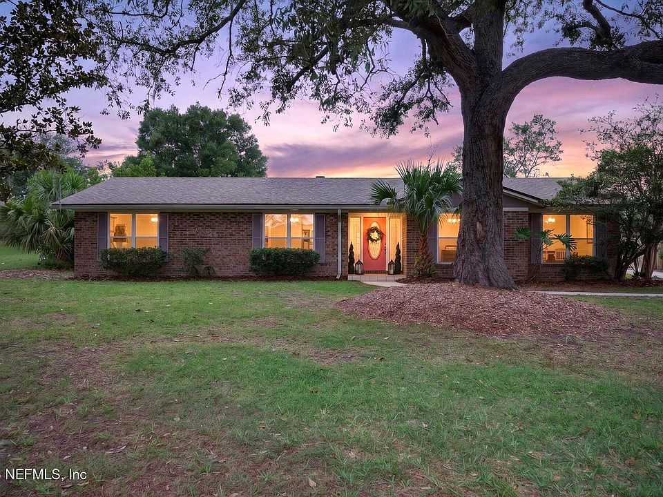 1st image of 138 RIDGEFIELD Court