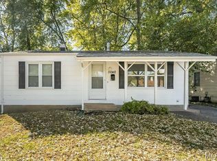 11040 Florence Ave, Saint Ann, MO 63074