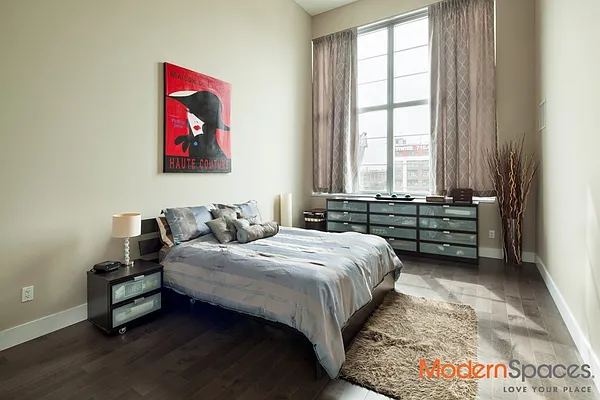 Sold by Modern Spaces | media 7