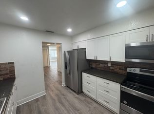 108 NW 1st St #0, Hallandale, FL 33009