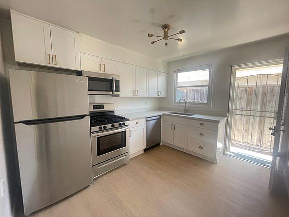 2nd image of 1819 Vera Ave