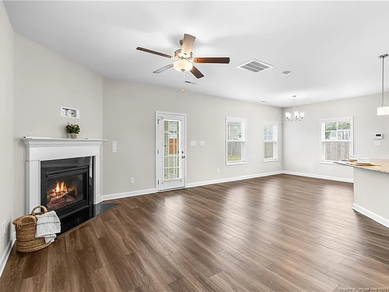 1319 Water Leaf Dr — Photo 10