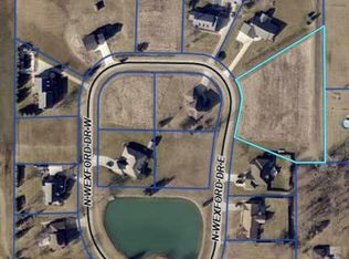 141 N Wexford Dr E, Oak Harbor, OH 43449