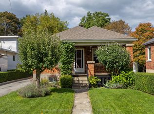 49 Park St, Kingston, ON K7L 1J7
