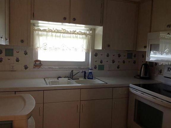 2nd image of 250 Rosery Rd NW APT 237