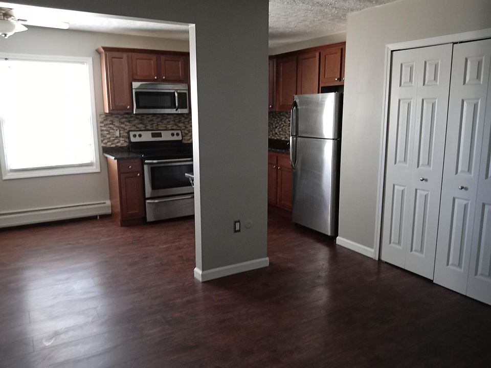 1st image of 1005 N Stephenson Hwy APT 64