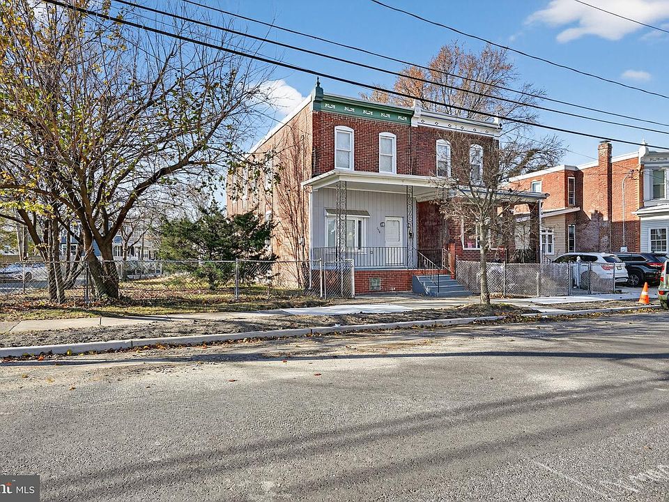 1st image of 738 Division St