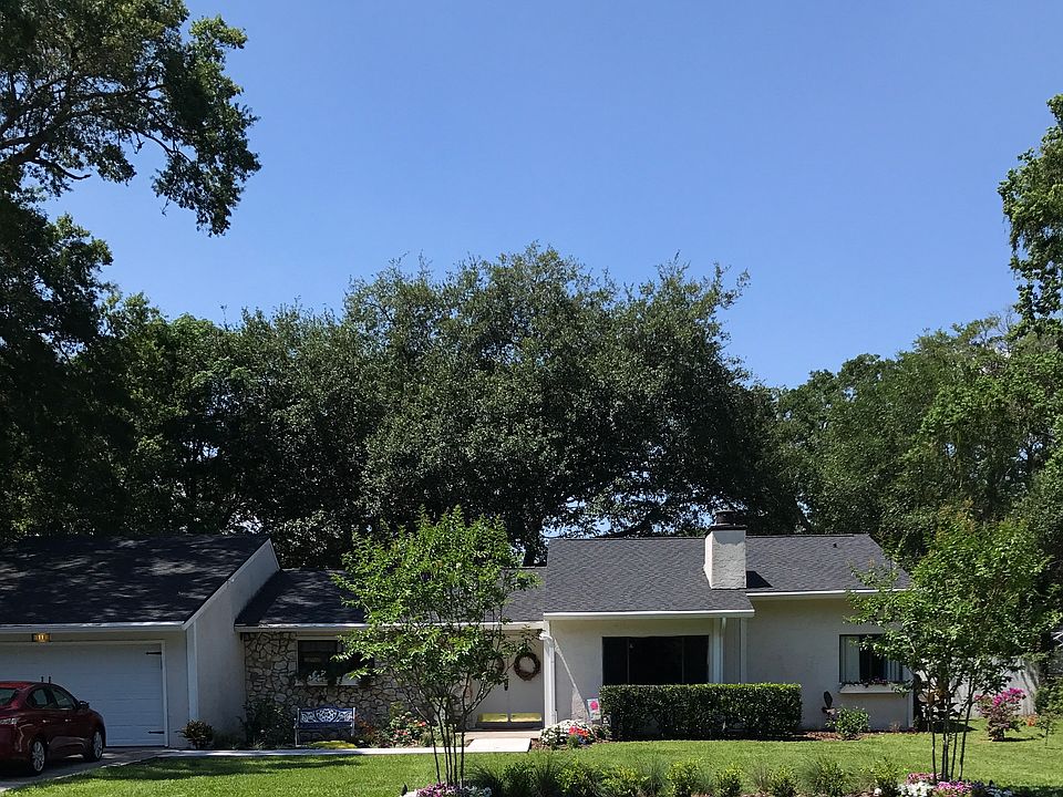 1st image of 111 Hattaway Dr