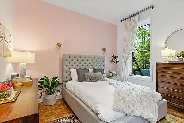 Sold by Corcoran | media 14