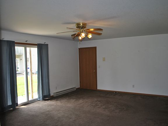3rd image of 602 E 2nd St #1-8