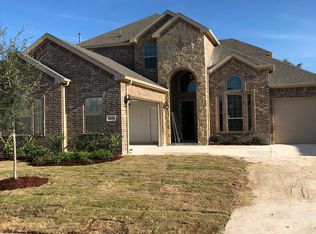 3233 Burgundy Ln, Midlothian, TX 76065
