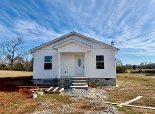 3336 Oak Grove Rd, Decherd, TN 37324