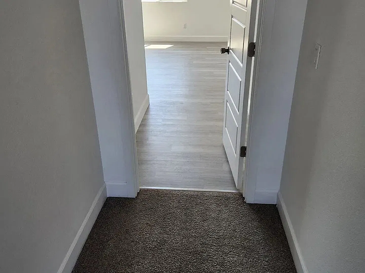 Beautifully maintained 5-bedroom, 3-bath, 2,504 sq ft in Merced — Photo 3