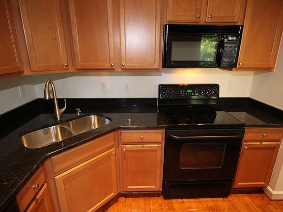 New granite counters!