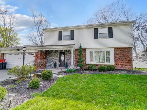 6717 Stillmeadow Ln, Cincinnati, OH 45236