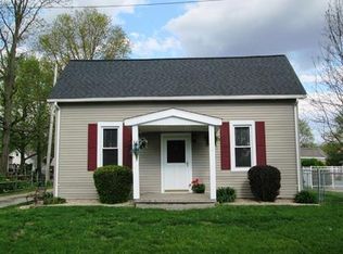 8 S Clinton St, New Baden, IL