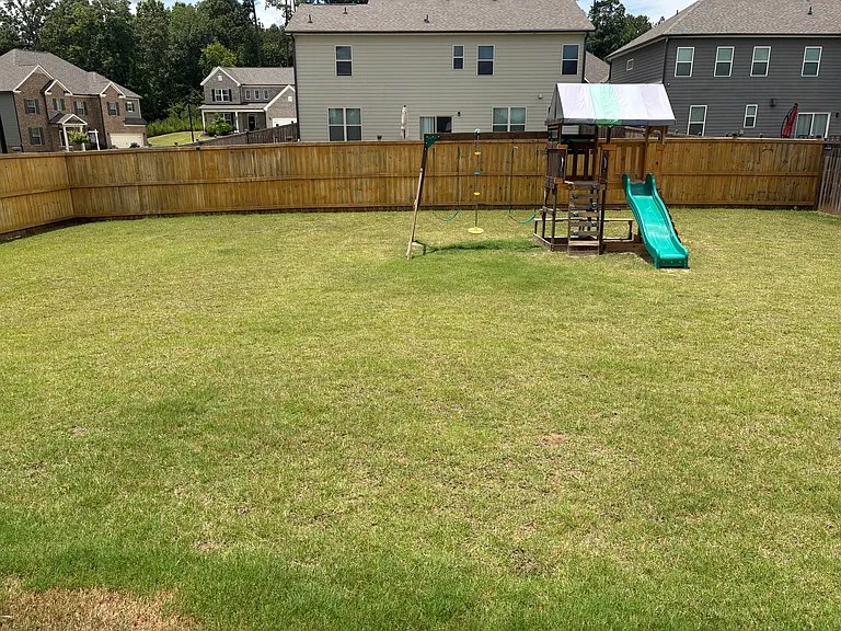 3477 Spruce Way — Photo 6