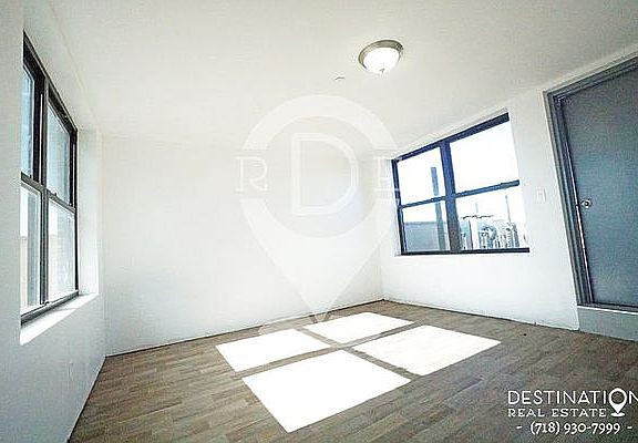 4th image of 139 15th St #5B
