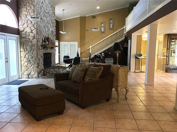 4th image of 6148 Westgate Dr APT 102