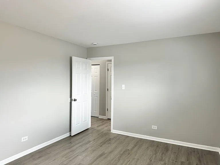 1715 E Roosevelt Rd #1 — Photo 12