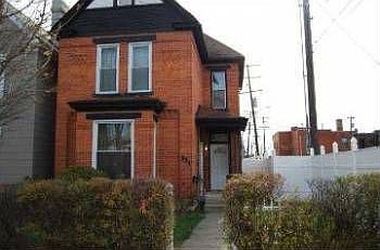 1st image of 551 Stanley Ave