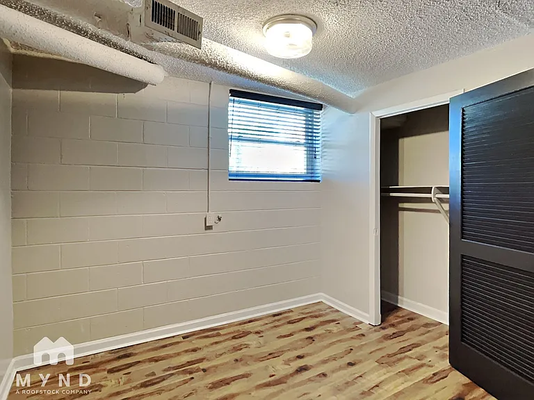 1729 Morehead Ave #1729 — Photo 6