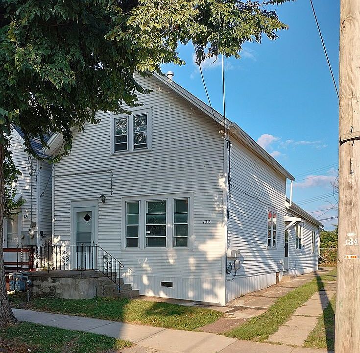 1st image of 132 Gibson St #2