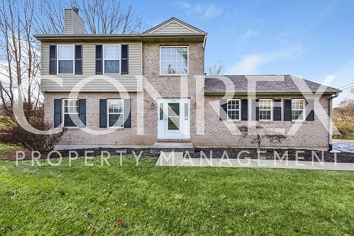 1st image of 513 Wesley Dr